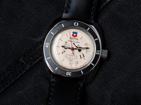 Reloj Vostok x Dando la Hora Justicia Divina, Mundial 1962 LX Aniversario For Sale